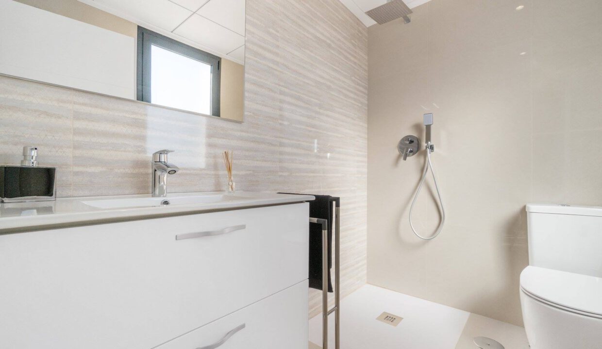 52896739_2380517371960954_4458345764585734144_n