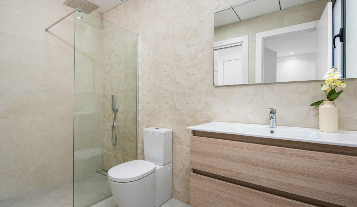 SANTORINI_REF-BANOS-COMPARTIDO