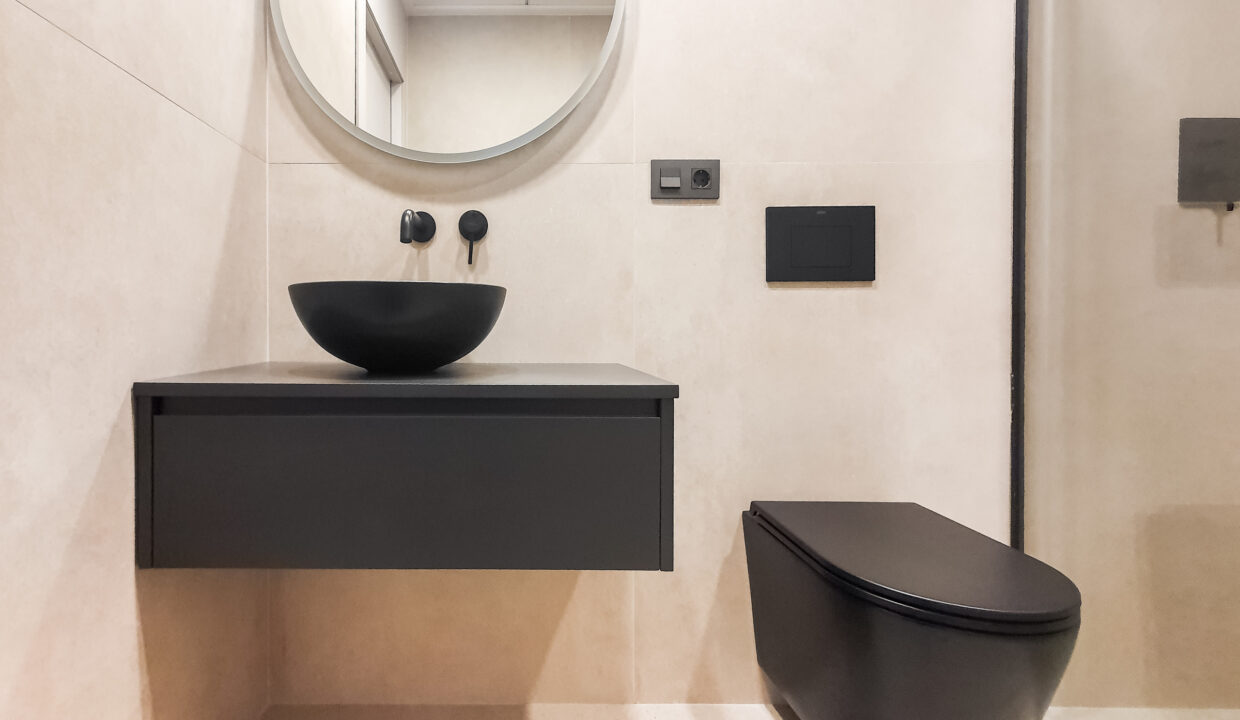 20230223_123252-scaled