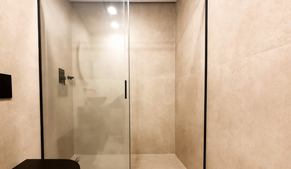 20230223_123324-scaled