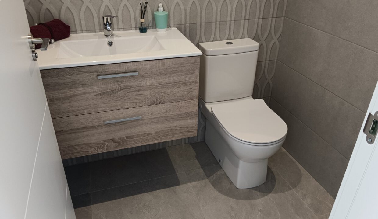 IMG_20230426_124535-scaled