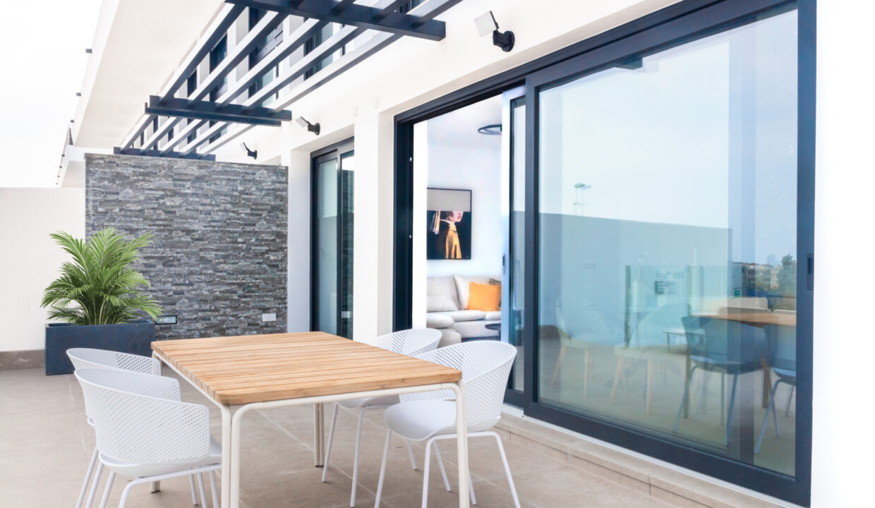 IMG_2950-0-00-00-00-scaled