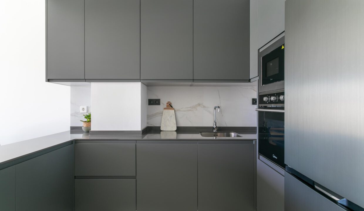 B5_Eden-Beach-apartments-La-Mata-Kitchen-May-24-scaled