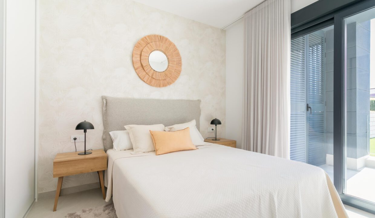 B6.1_Eden-Beach-apartments-La-Mata-Bedroom-May-24-scaled