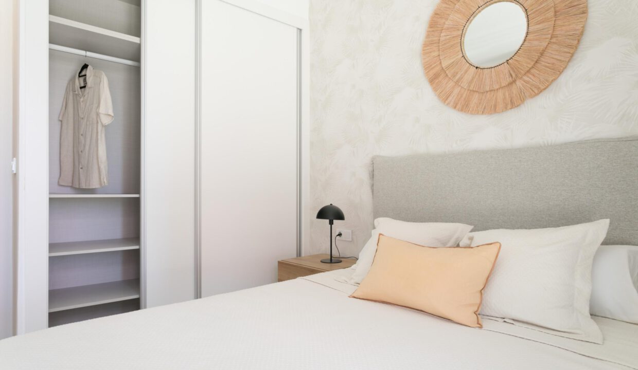 B6.3_Eden-Beach-apartments-La-Mata-Bedroom-May-24-scaled
