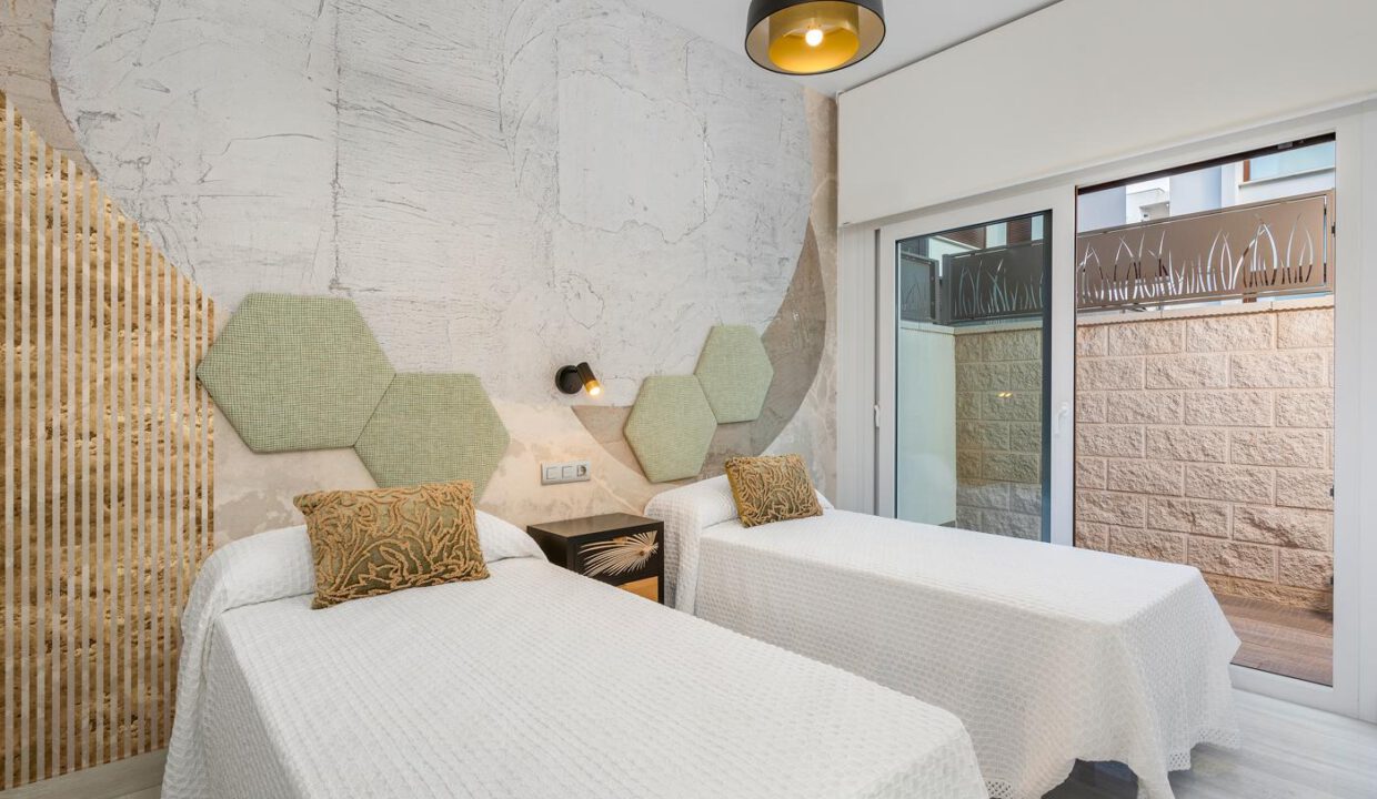 Las-Lagunas-BAJA-RESOLUCION-3