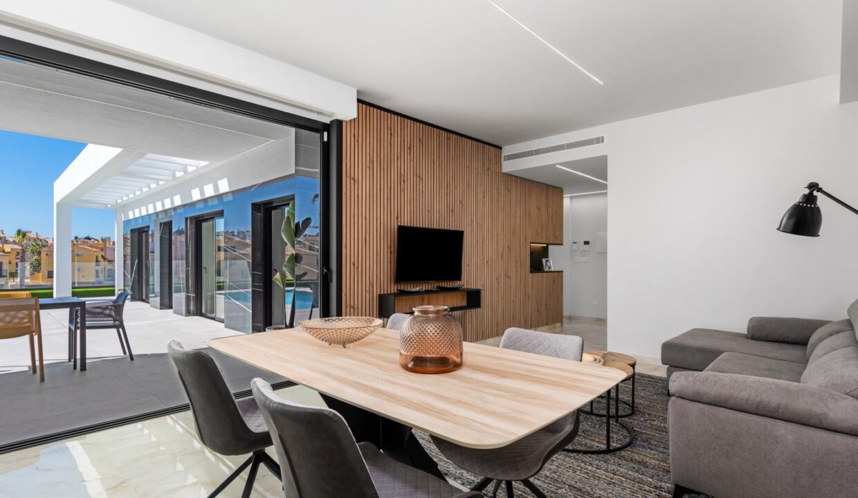 Oasis-Villas-Show-House-Model-Sun15