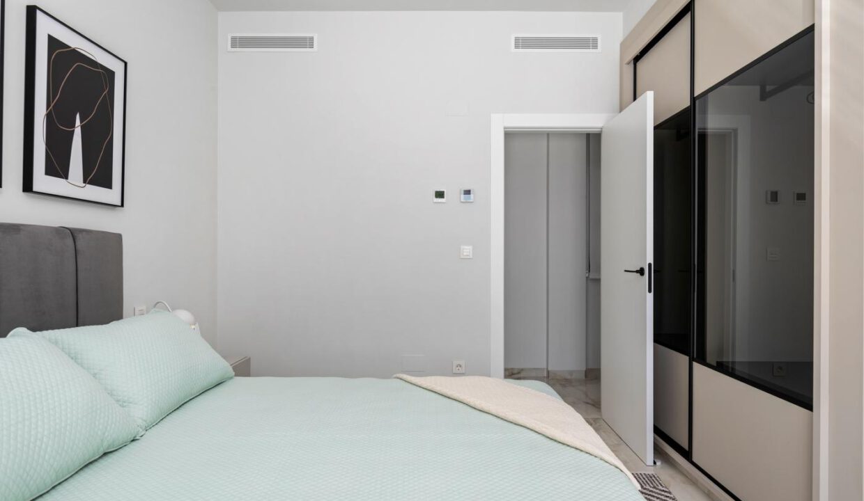 Oasis-Villas-Show-House-Model-Sun2