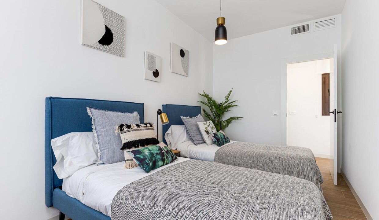 SaliSol-Hills-18-de-112-1